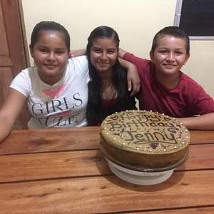 Meet your Posher, Lupita